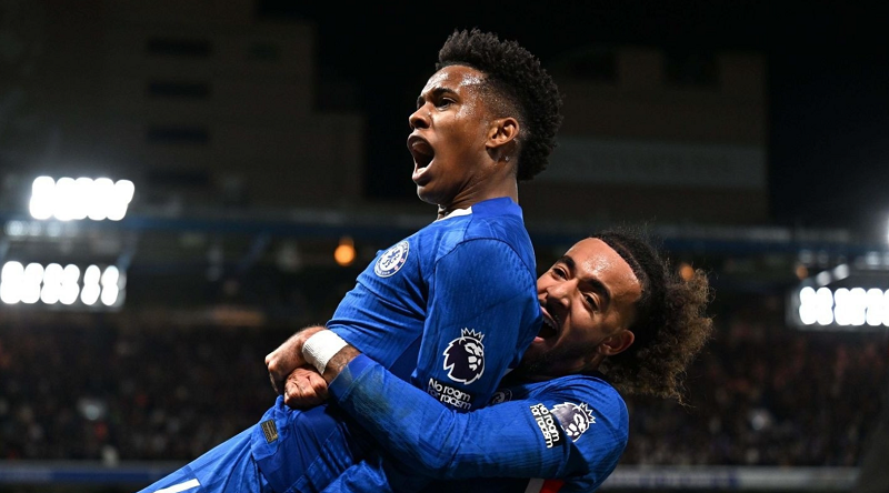 maresca-tran-an-estevao-can-them-thoi-gian-de-hoa-nhap-ngoai-hang-anh